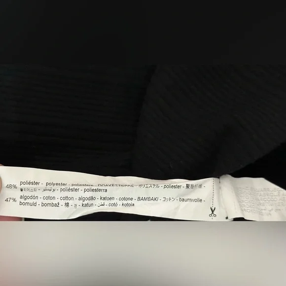 Zara: Women’s Short Sleeve Ruffle Top- Size Small - Picture 4 of 8